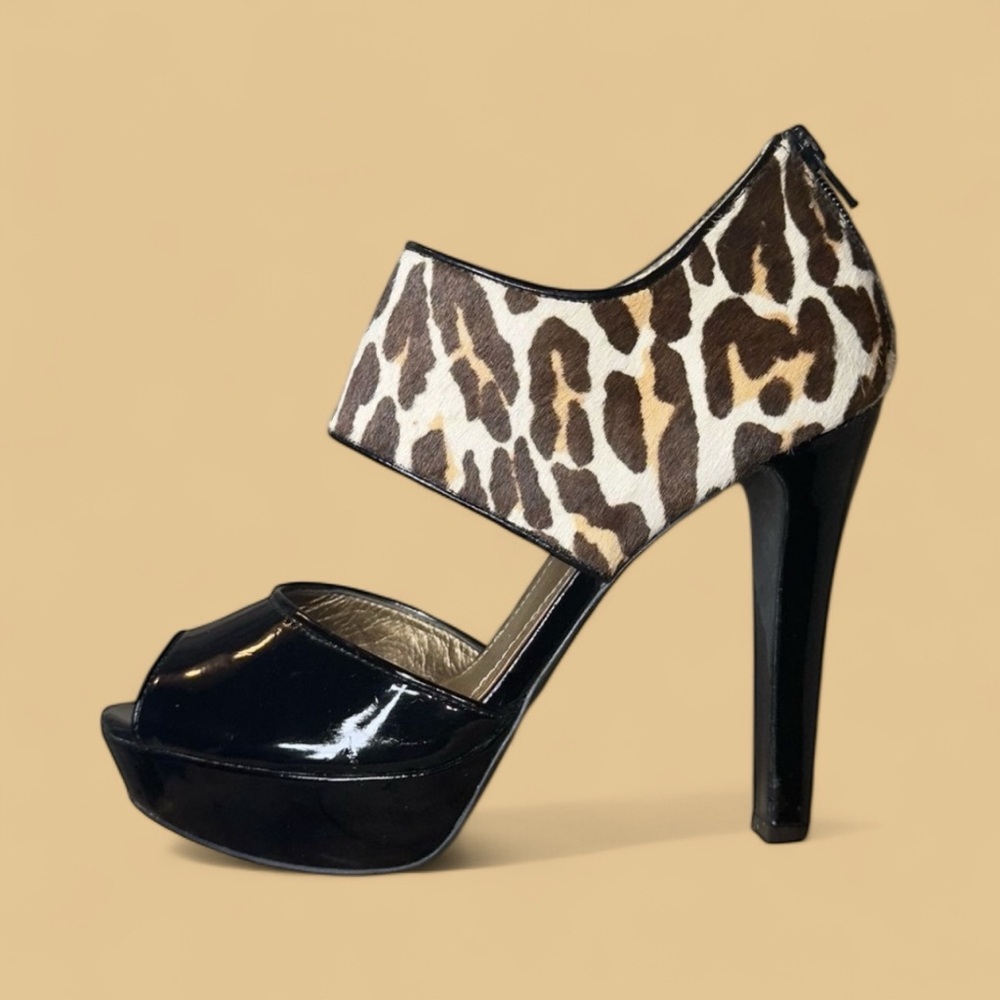 Bcbgeneration Black And Cheetah Patent Leather Pl… - image 1